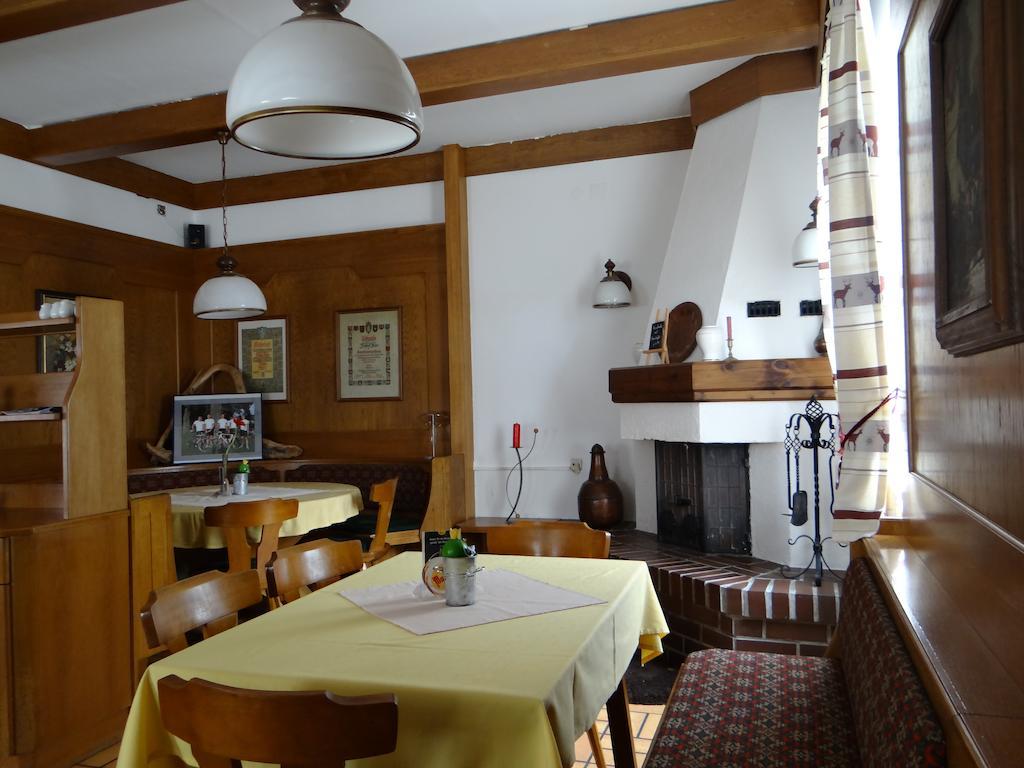 Gasthof Moser Fohnsdorf Eksteriør billede